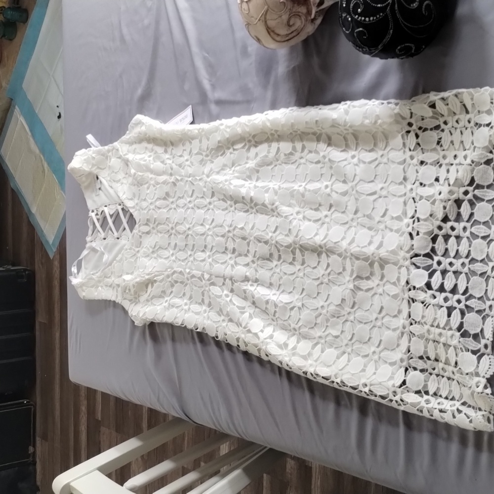 Pretty White Lace Dress NWT